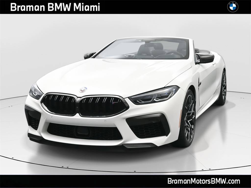 2023 BMW M8