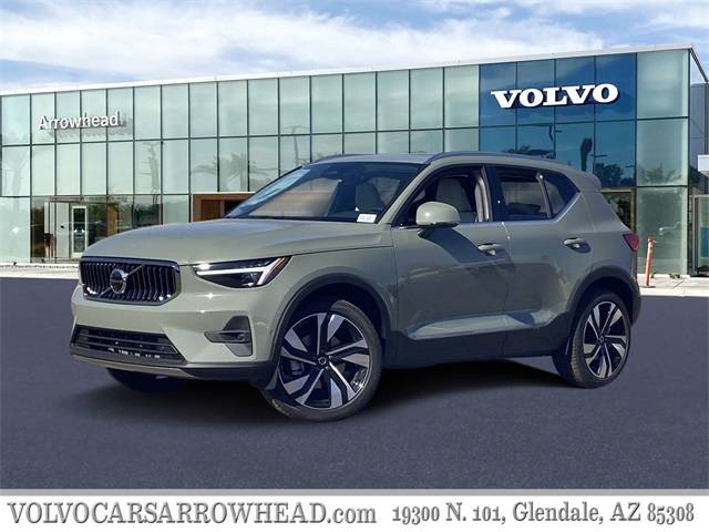 2025 Volvo XC40