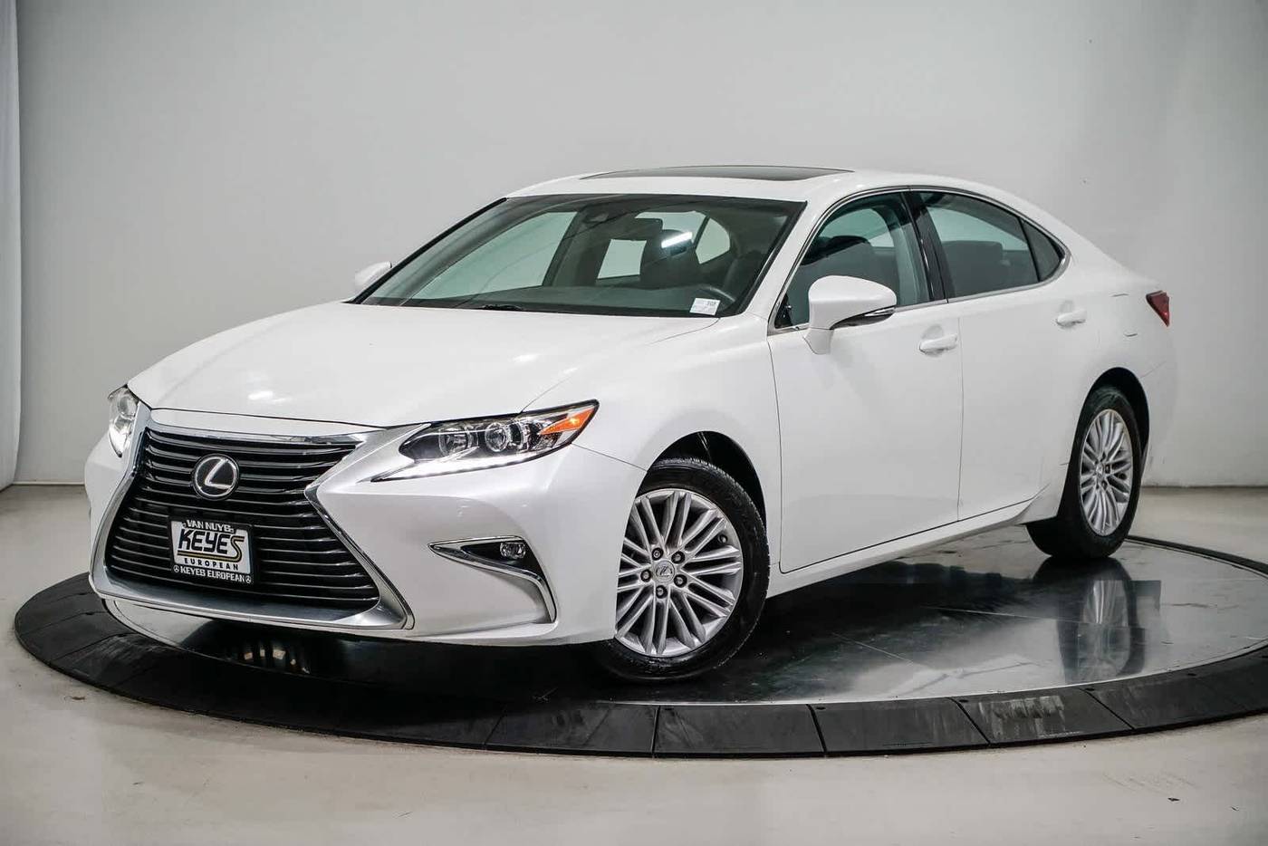 2018 Lexus ES