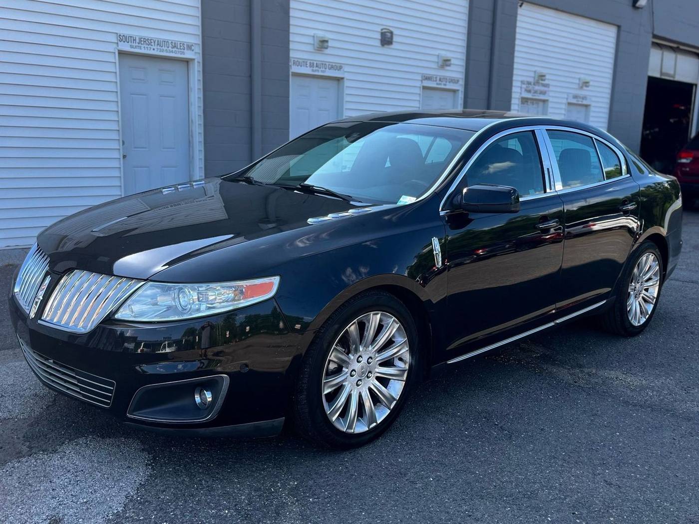 2010 Lincoln MKS