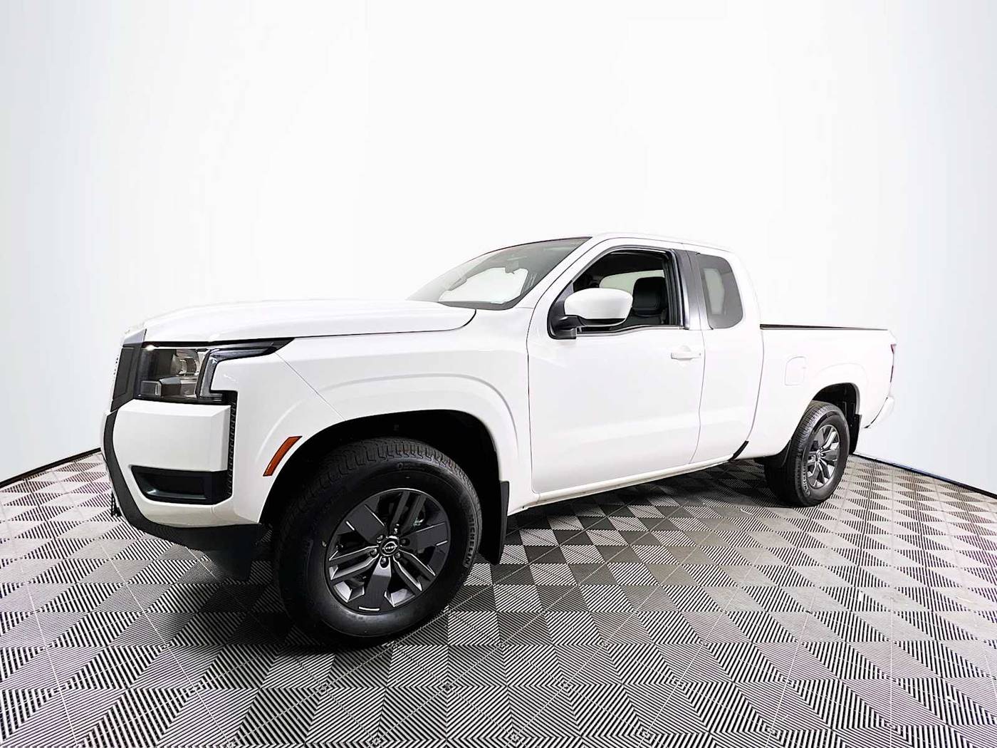 2025 Nissan Frontier