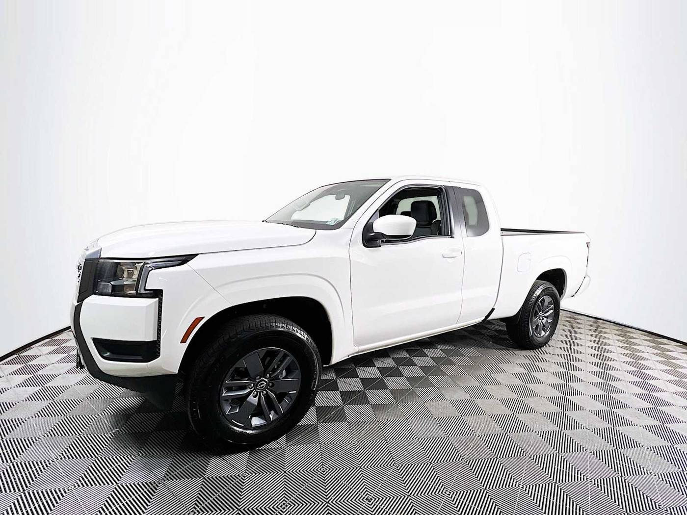 2025 Nissan Frontier