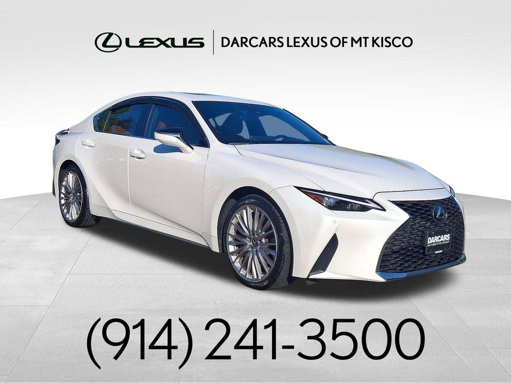 2023 Lexus IS