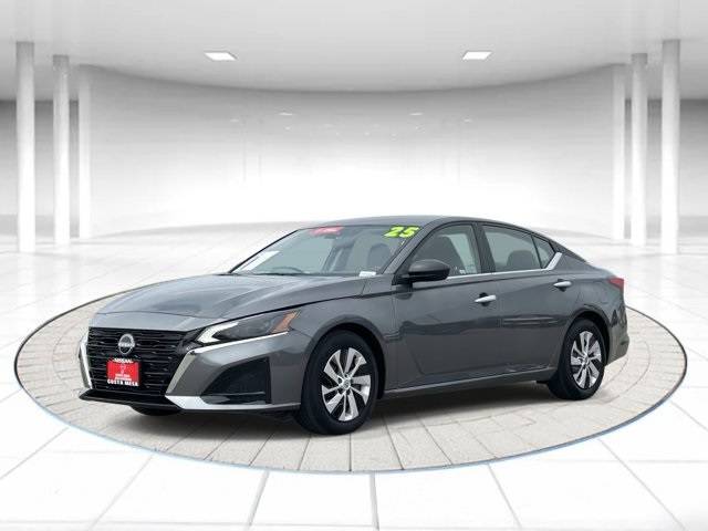 2025 Nissan Altima