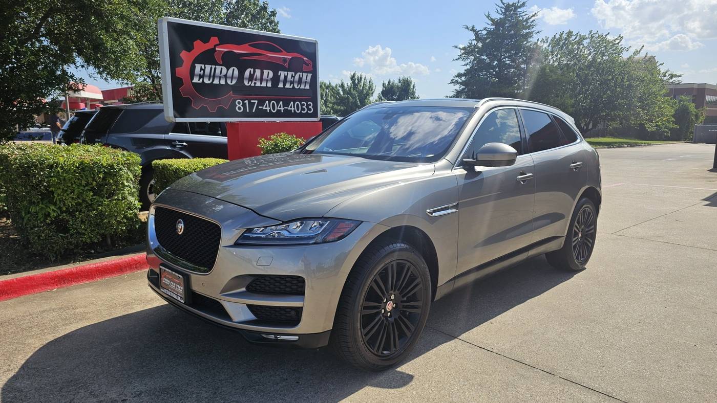 2018 Jaguar F-pace