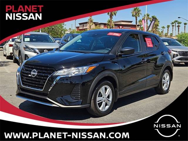 2025 Nissan Kicks Play