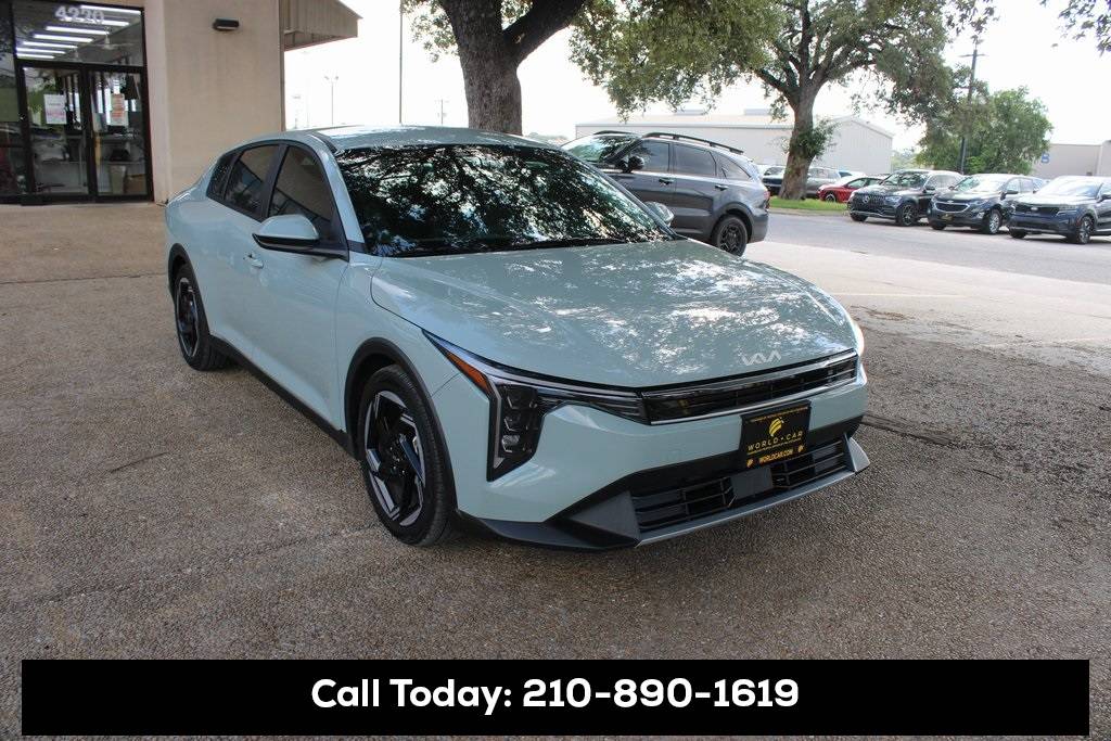 2025 Kia K4