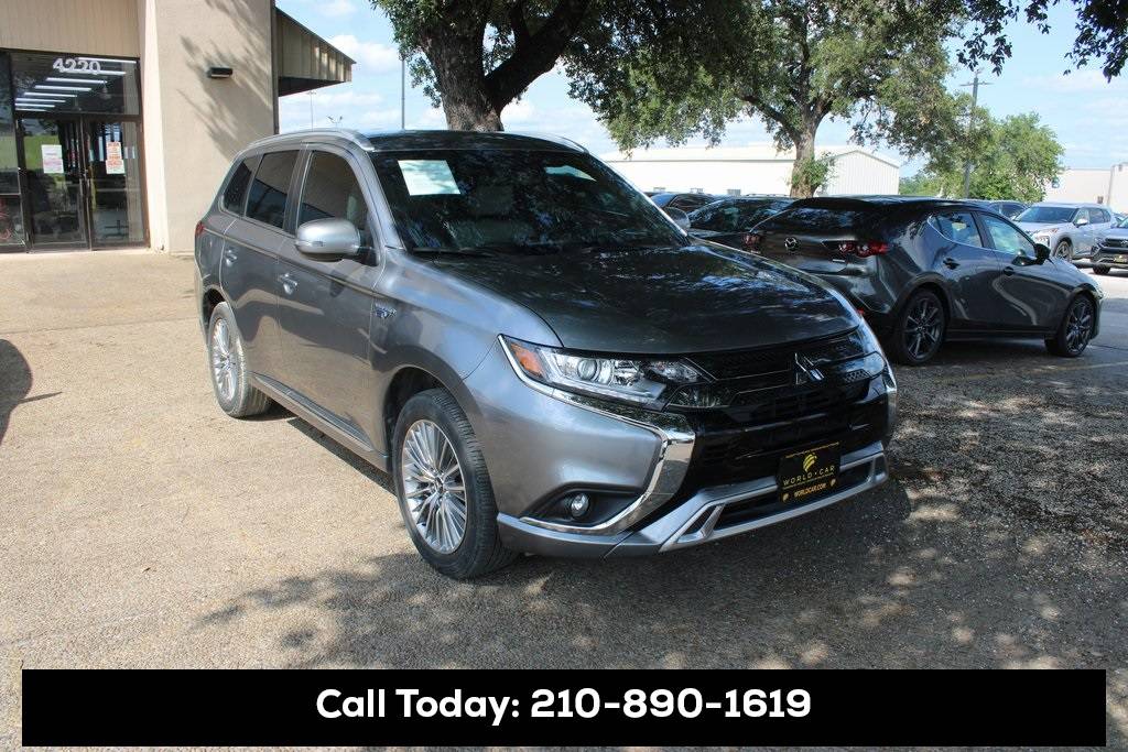 2022 Mitsubishi Outlander Phev