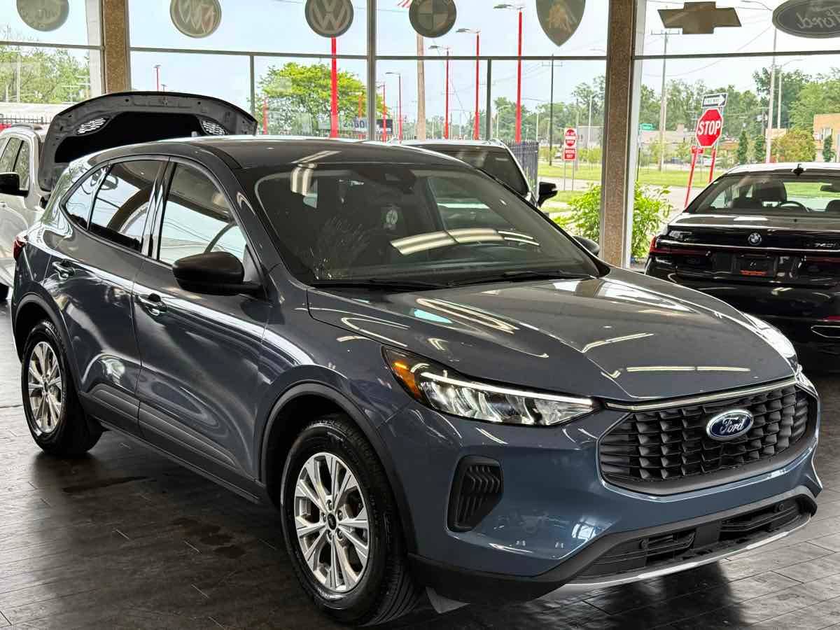 2025 Ford Escape