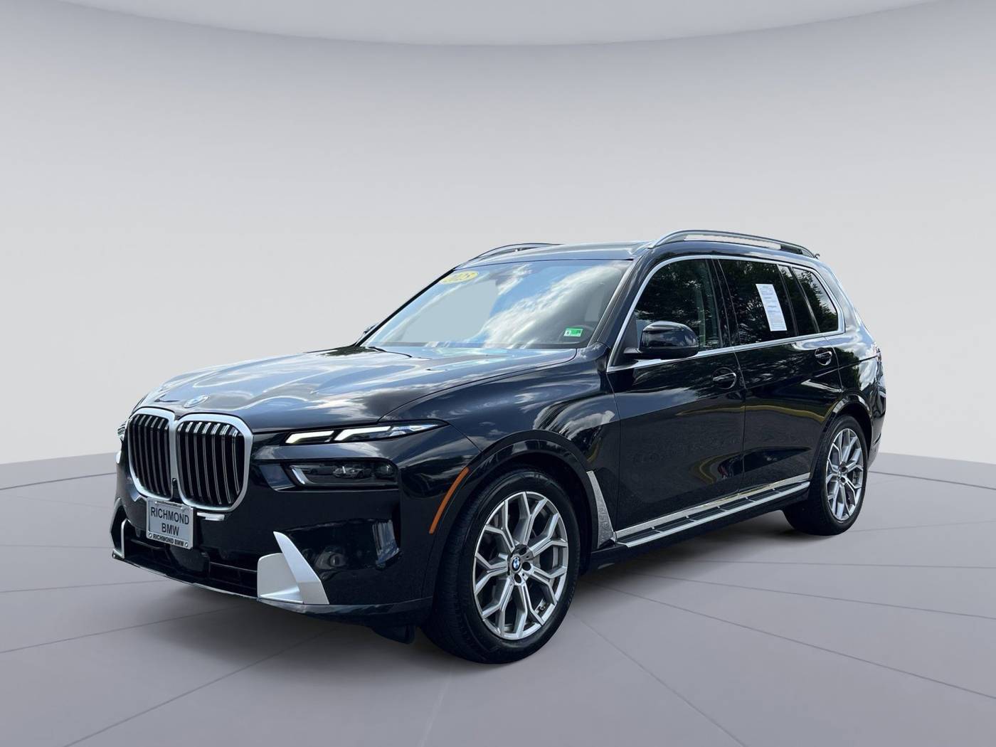 2025 BMW X7