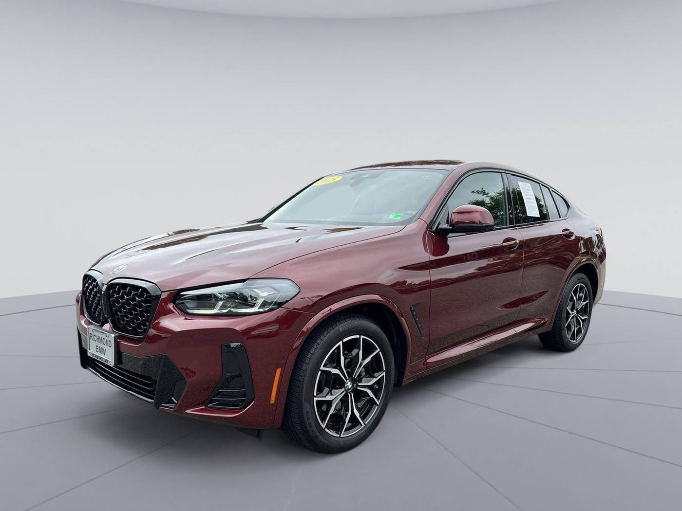 2025 BMW X4