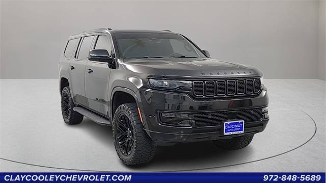 2022 Jeep Wagoneer