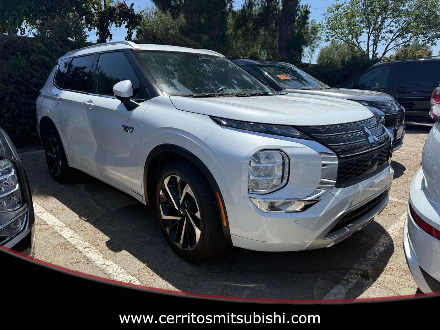 2023 Mitsubishi Outlander Phev
