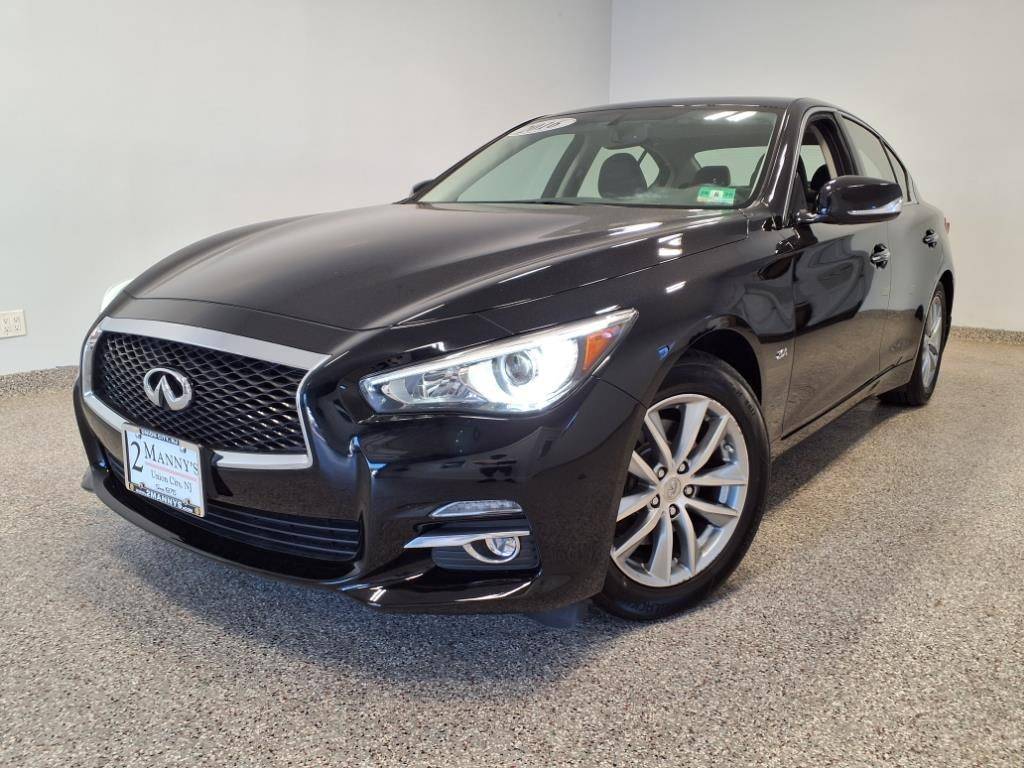 2016 Infiniti Q50