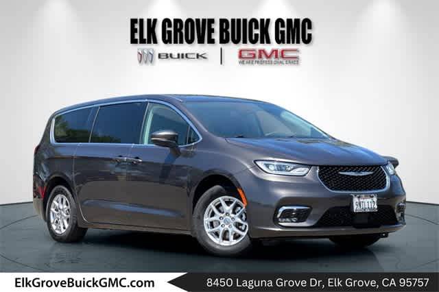 2023 Chrysler Pacifica