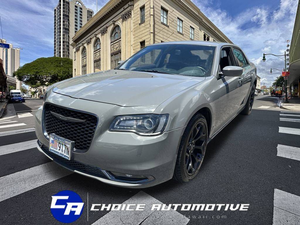 2019 Chrysler 300