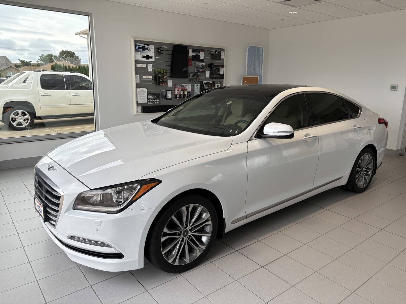2017 Genesis G80