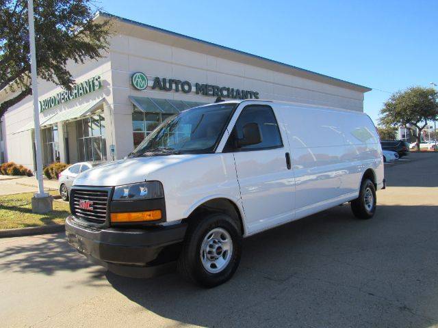 2023 GMC Savana Cargo Van