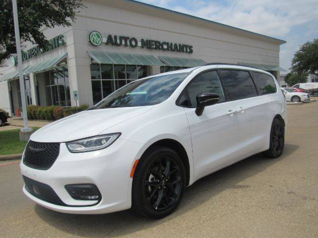 2025 Chrysler Pacifica
