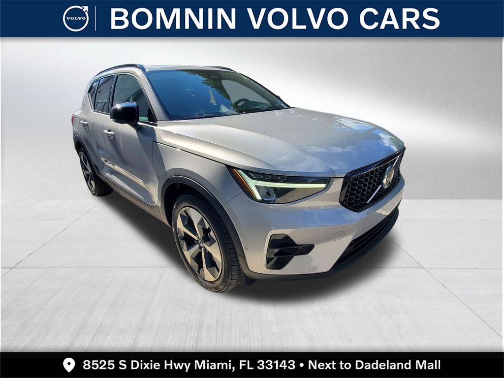 2023 Volvo XC40