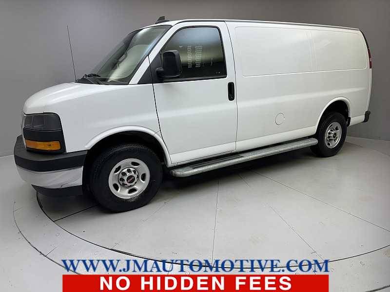 2022 GMC Savana Cargo Van