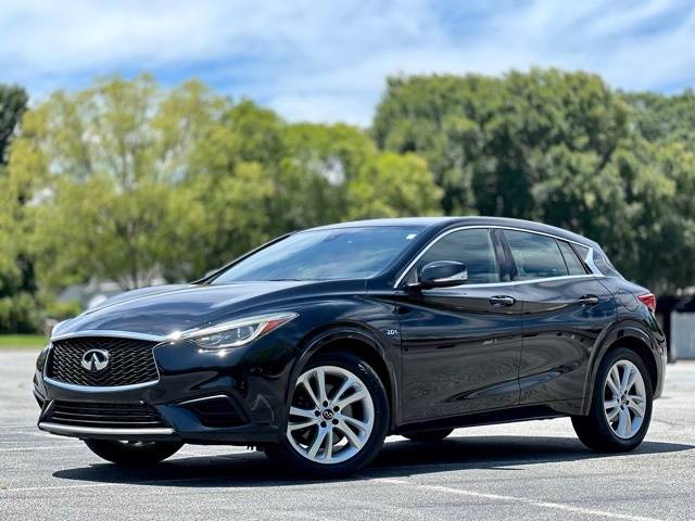 2017 Infiniti QX30