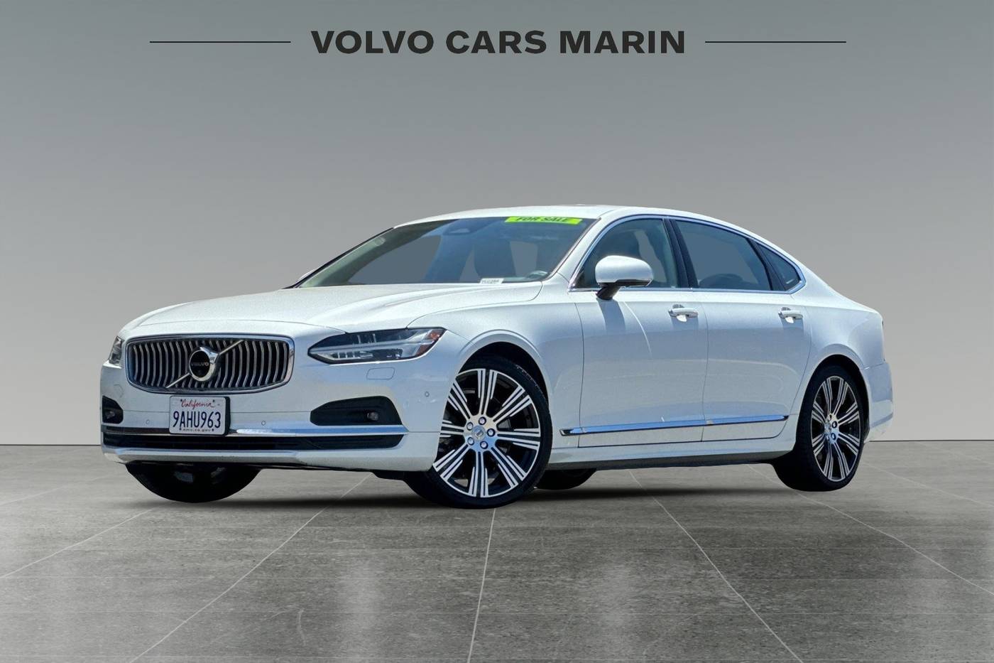 2022 Volvo S90