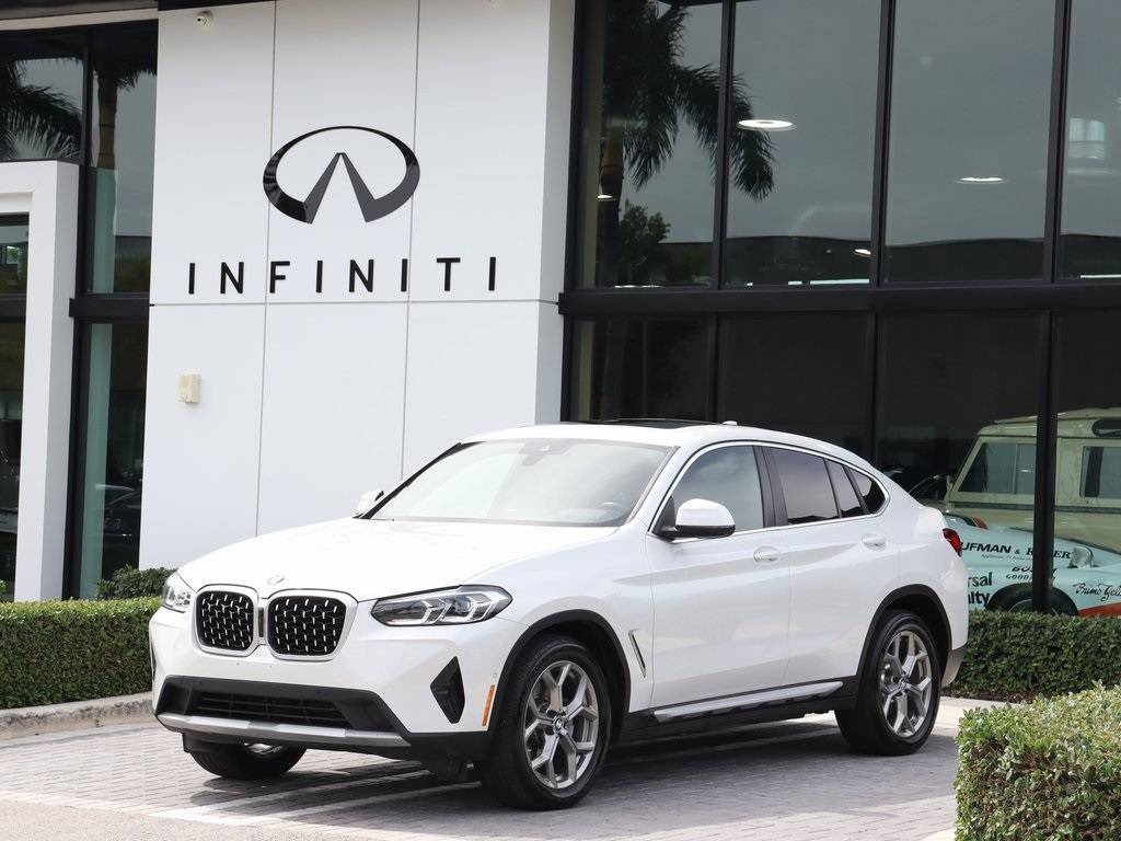 2024 BMW X4