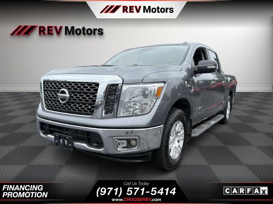 2017 Nissan Titan