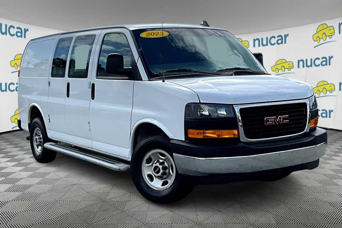 2023 GMC Savana Cargo Van