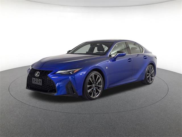 2022 Lexus IS