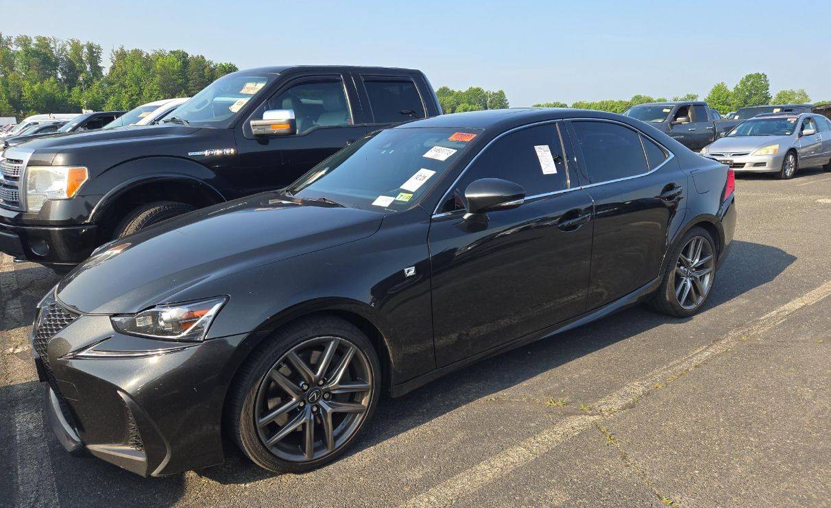 2017 Lexus IS
