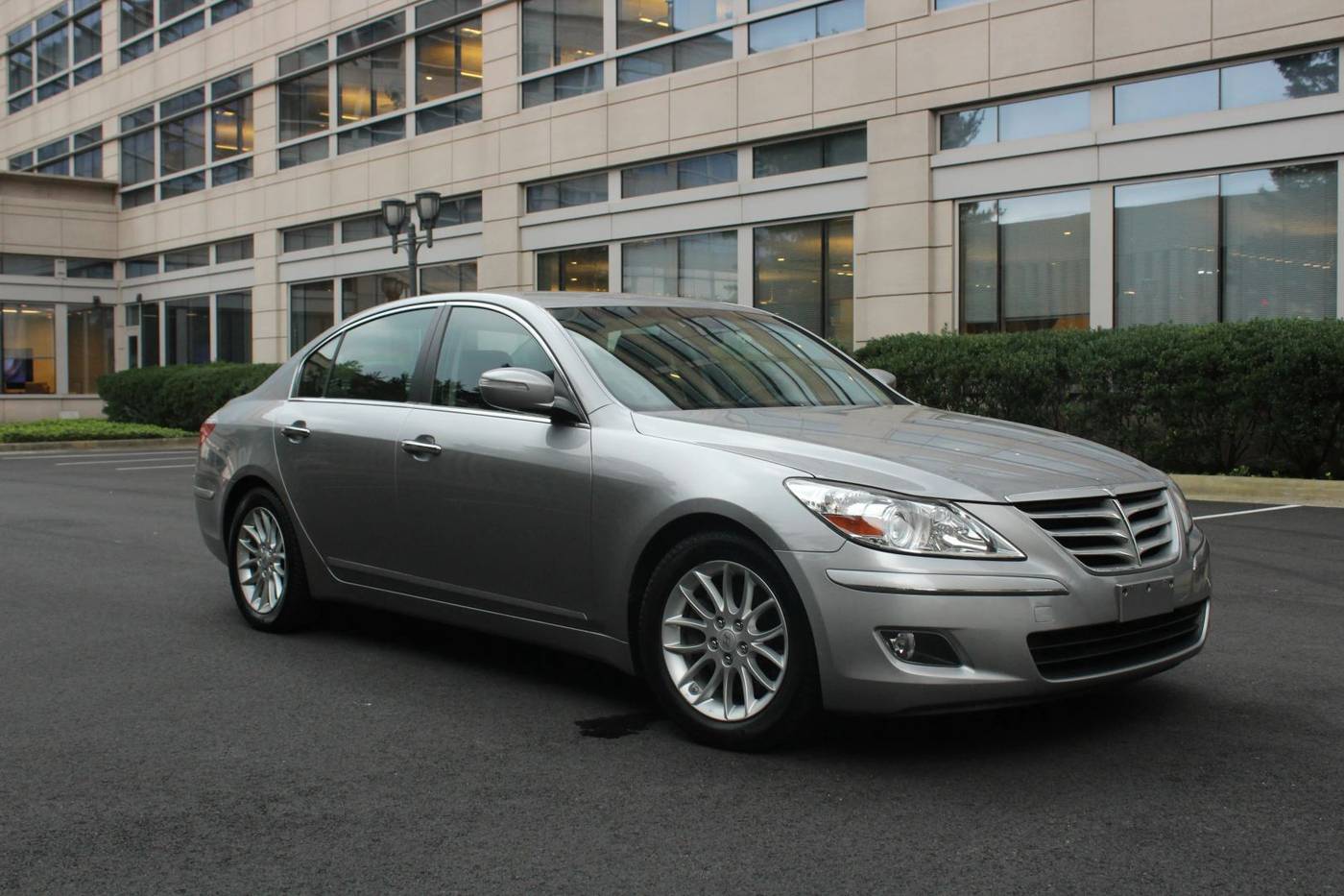 2010 Hyundai Genesis