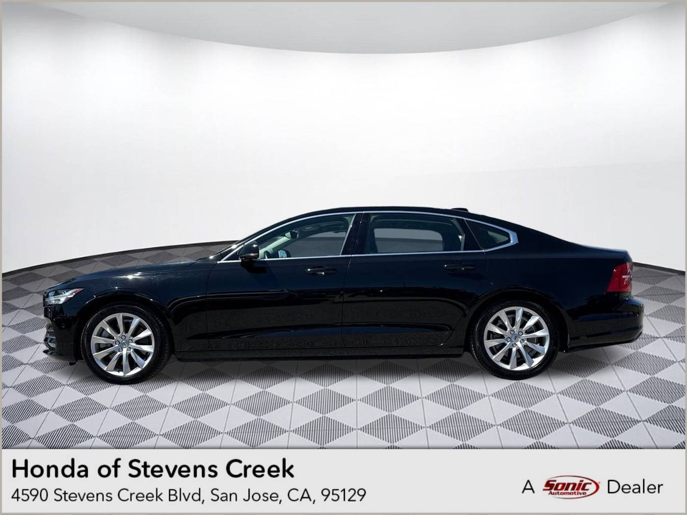 2018 Volvo S90