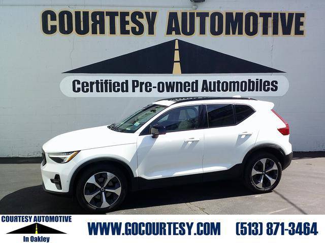 2023 Volvo XC40