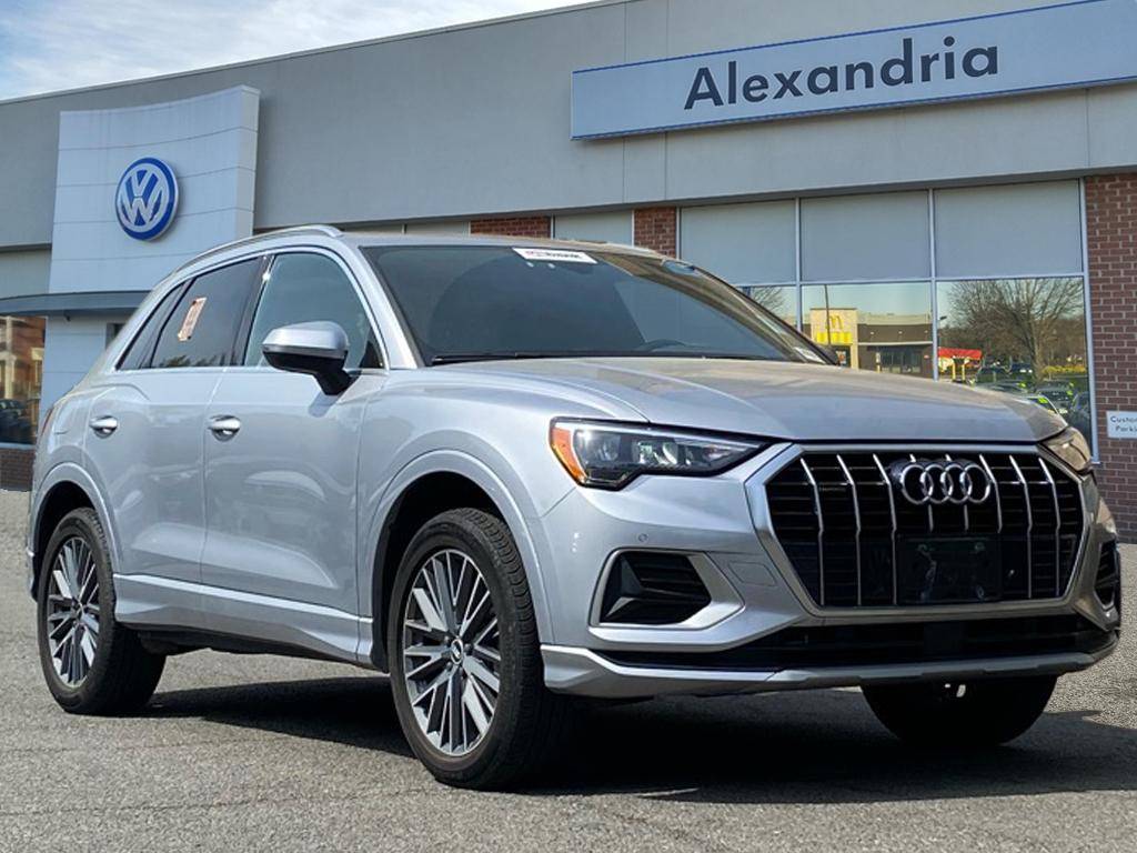 2022 Audi Q3