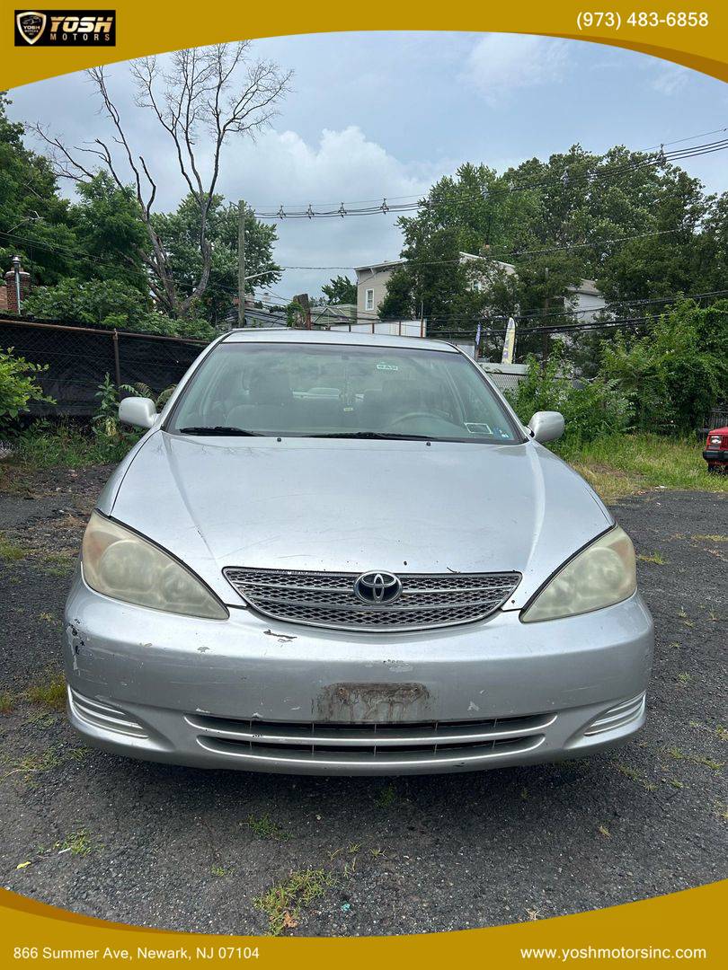 2004 Toyota Camry