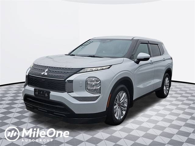 2024 Mitsubishi Outlander