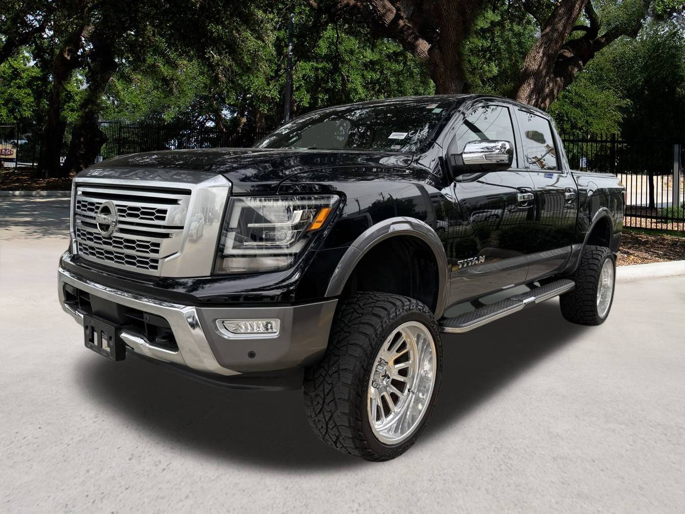2022 Nissan Titan