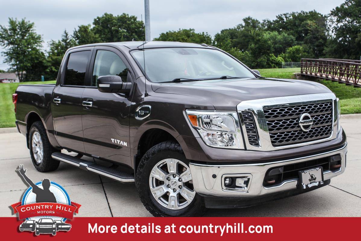 2017 Nissan Titan