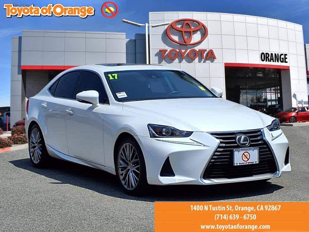 2017 Lexus IS