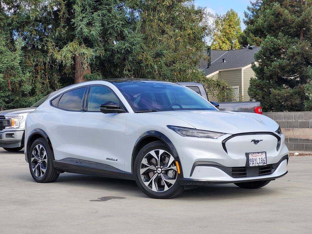 2022 Ford Mustang Mach-e
