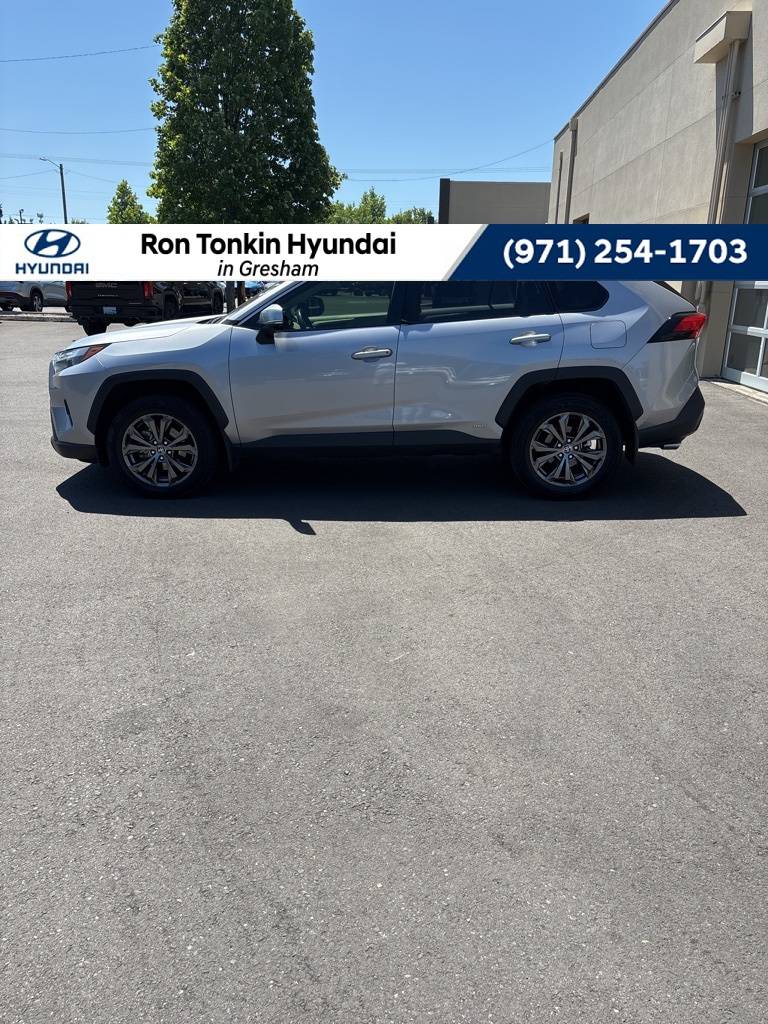 2022 Toyota RAV4