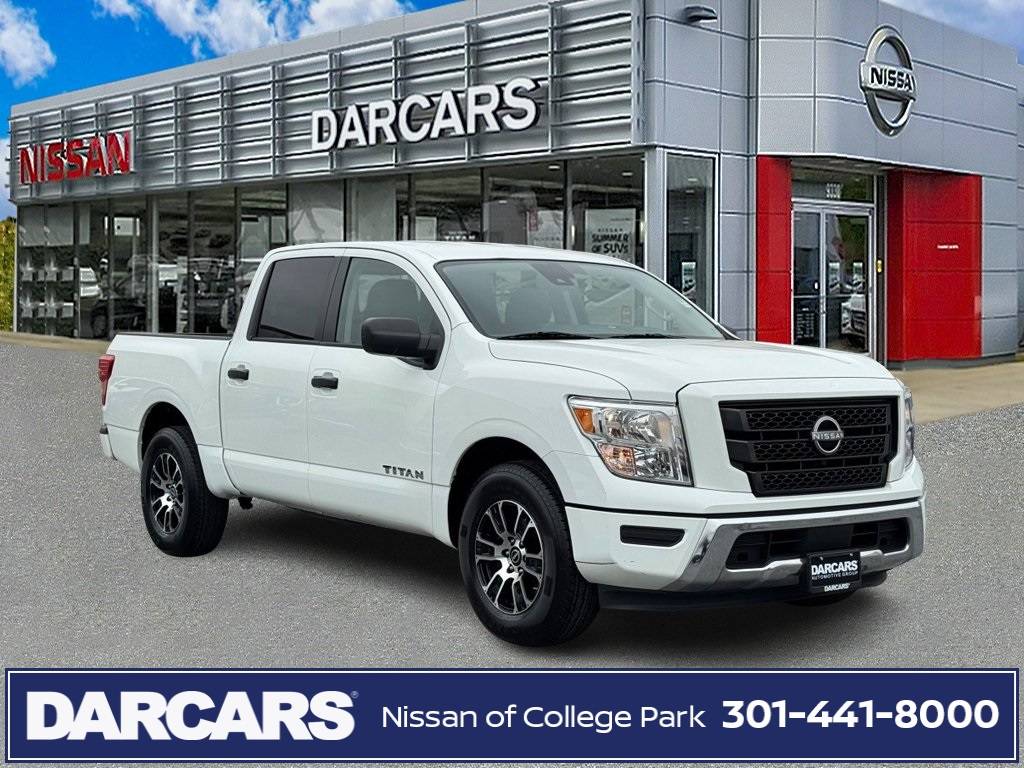 2023 Nissan Titan