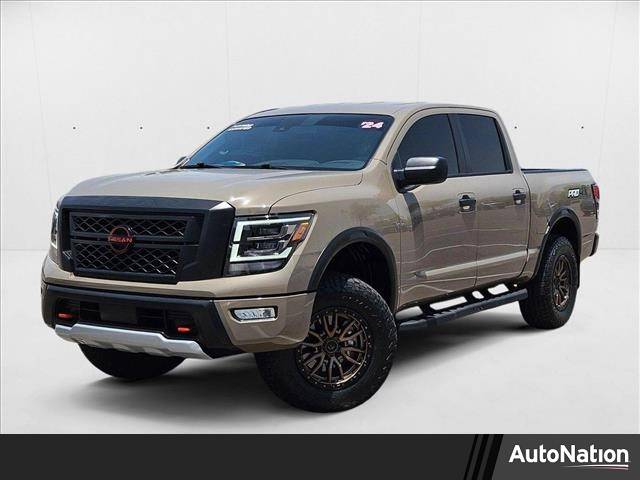 2024 Nissan Titan