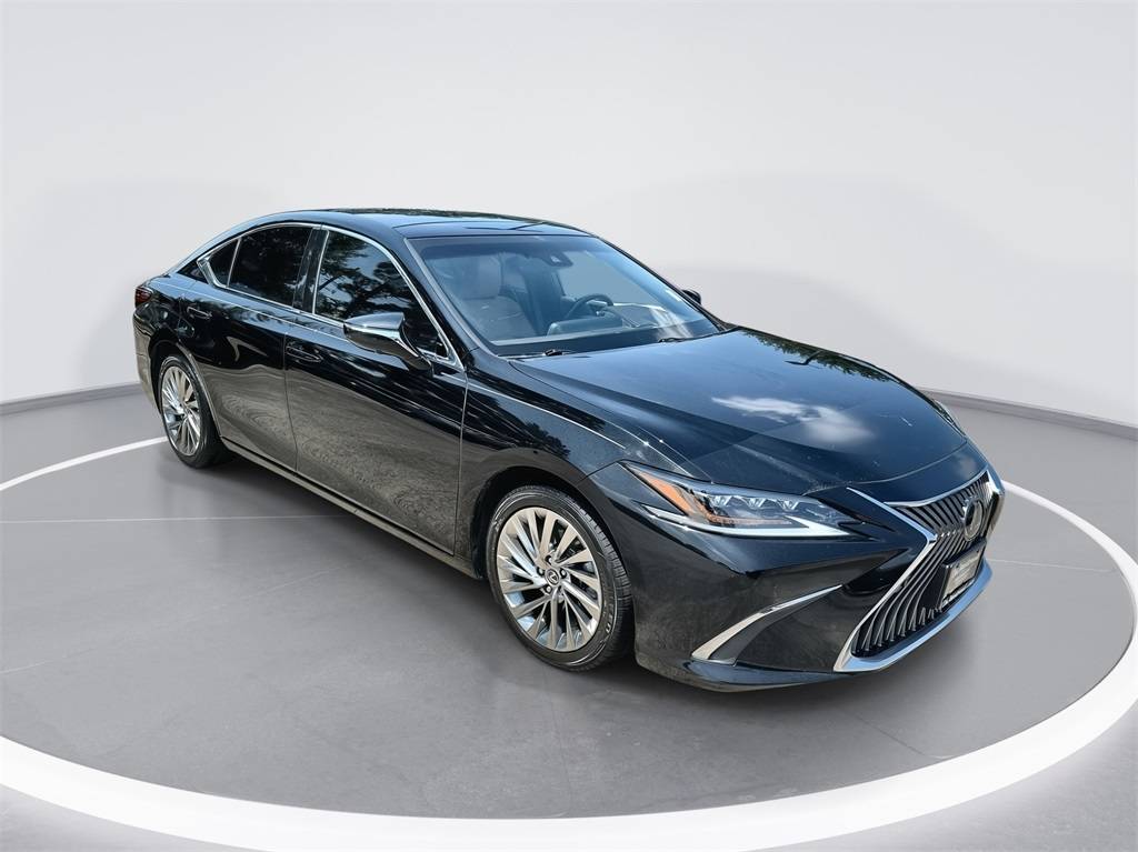 2019 Lexus ES