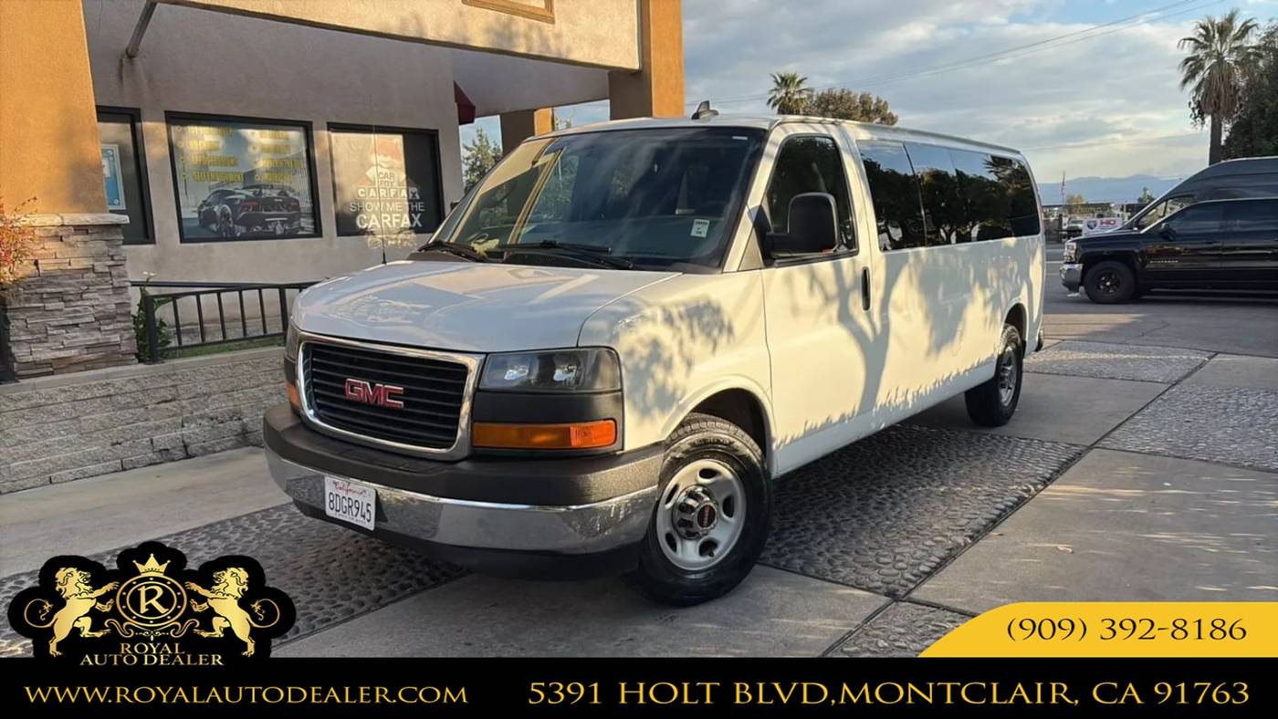 2018 GMC Savana Passenger