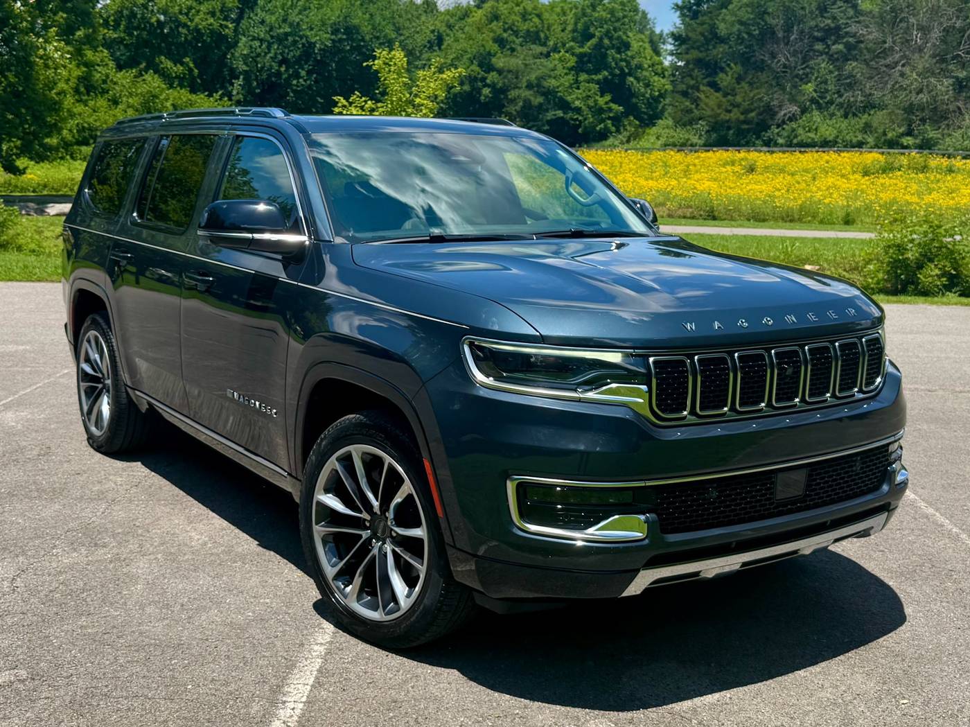 2023 Jeep Wagoneer