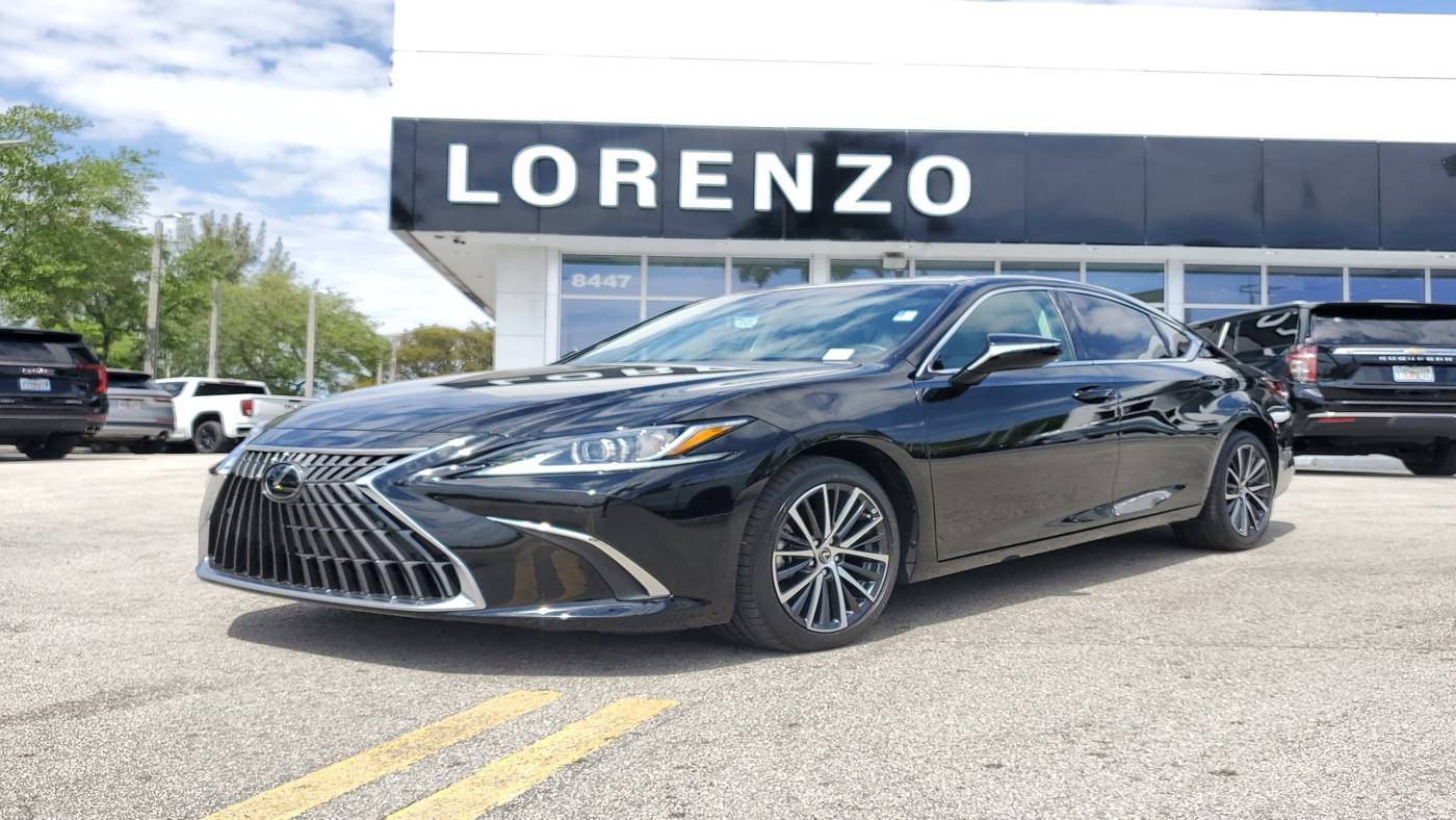 2024 Lexus ES