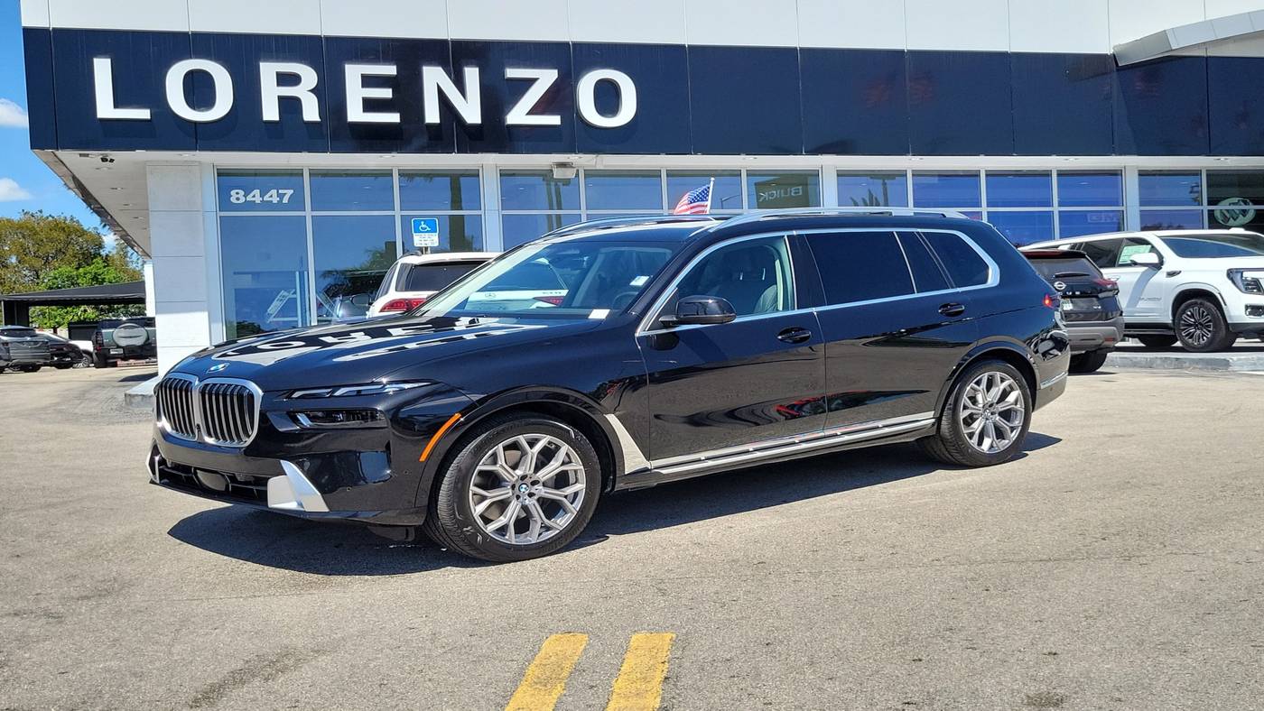 2024 BMW X7